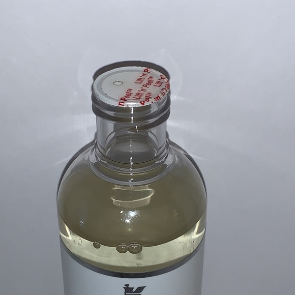 Sealed Kiehl’s Clearly Corrective Clarity Activated Toner - Picture 4 of 7